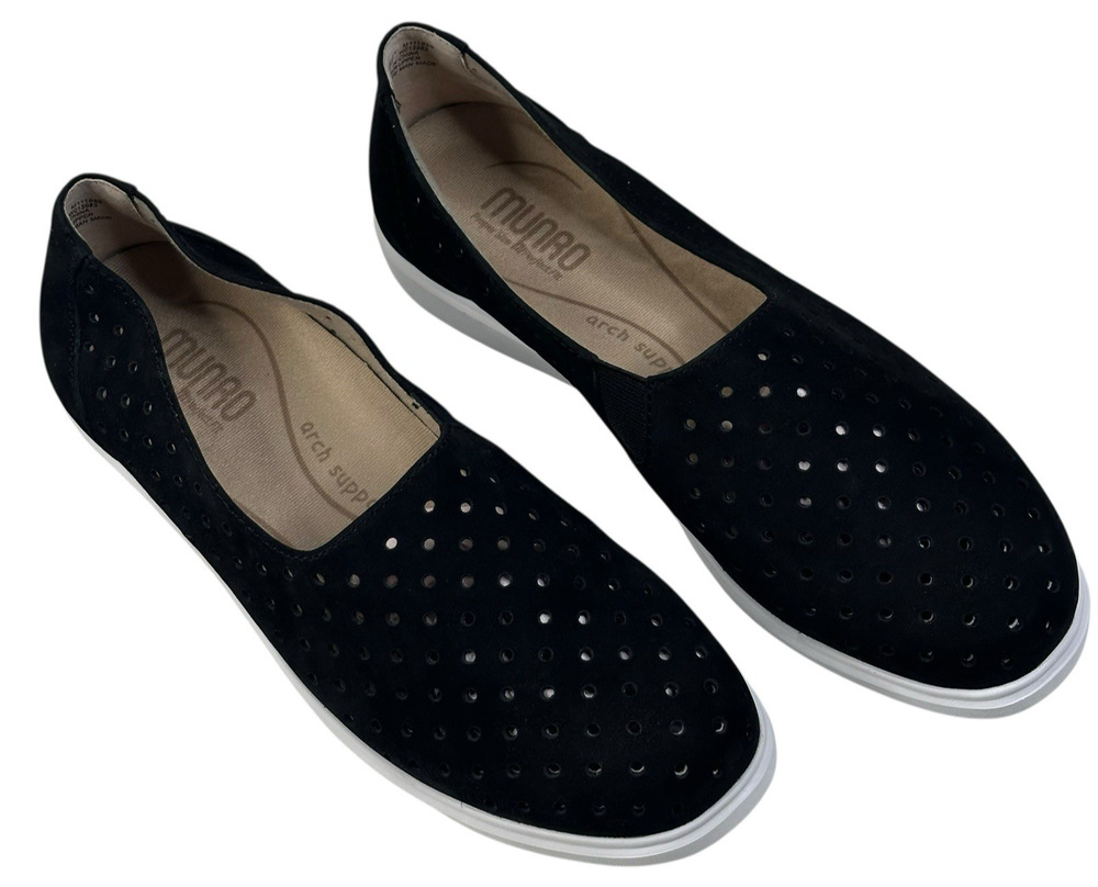 Munro Ridley Perforated Black Nubuck Slip On Sneakers Womens Size 7.5M New $195